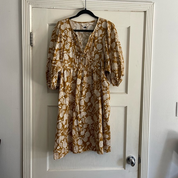 Universal Thread Floral Dress - Picture 1 of 3